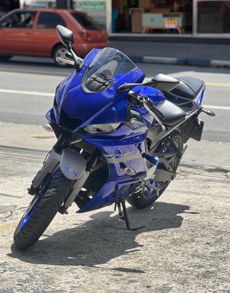 YAMAHA YZF R3 ABS YAMAHA YZF R3 ABS
